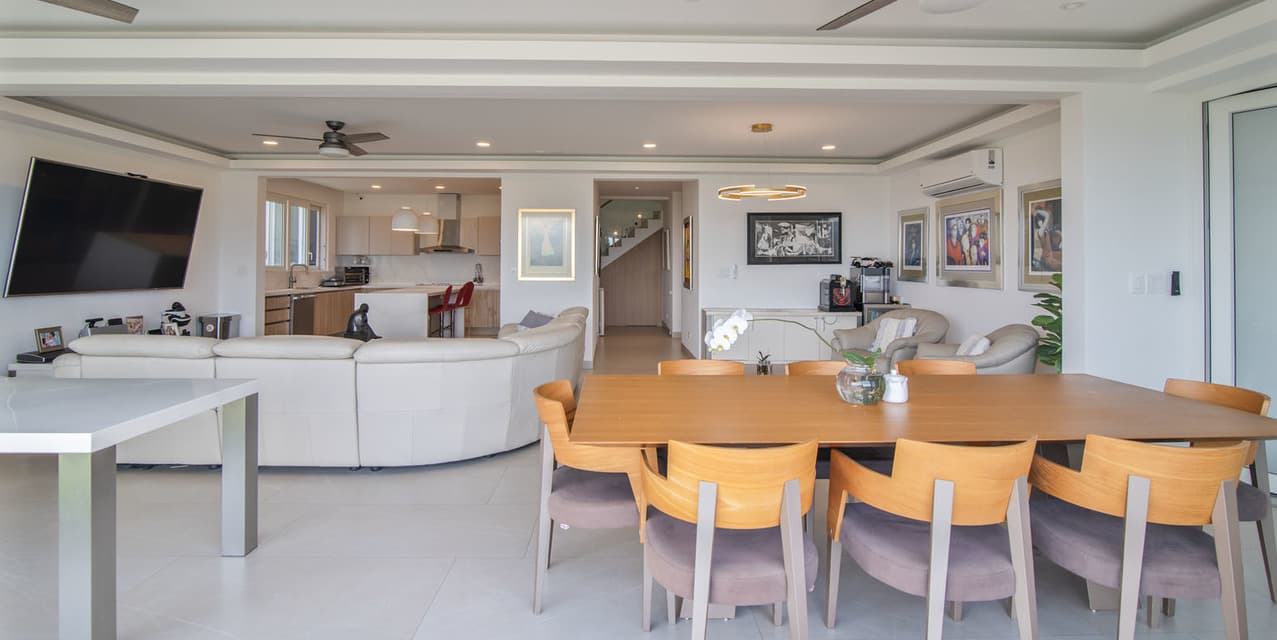 Lomas Contemporary Living Guachipelín — photo