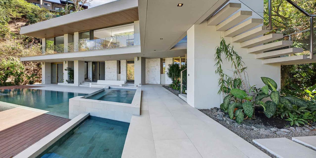 Refined Tropical Living with Panoramic Ocean Views in Tamarindo — photo