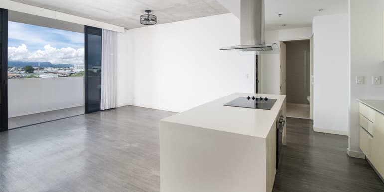 Top Floor 2-Br Apt. with a view at Escazú Village