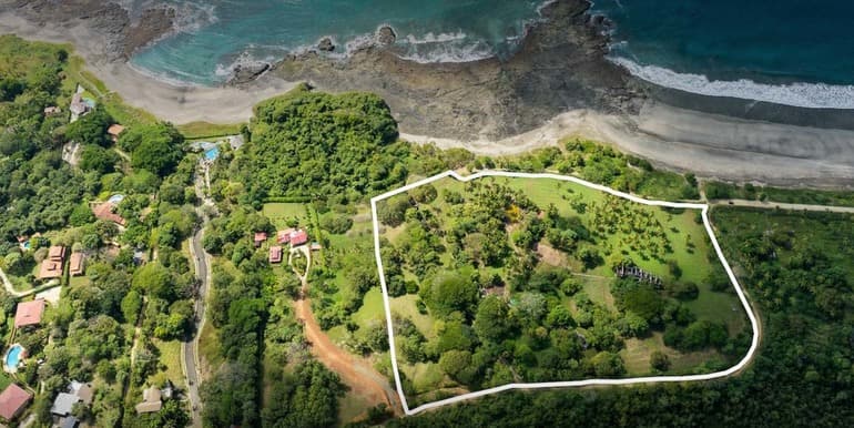 Prime Development Ready Beachfront Property in Playa Junquillal