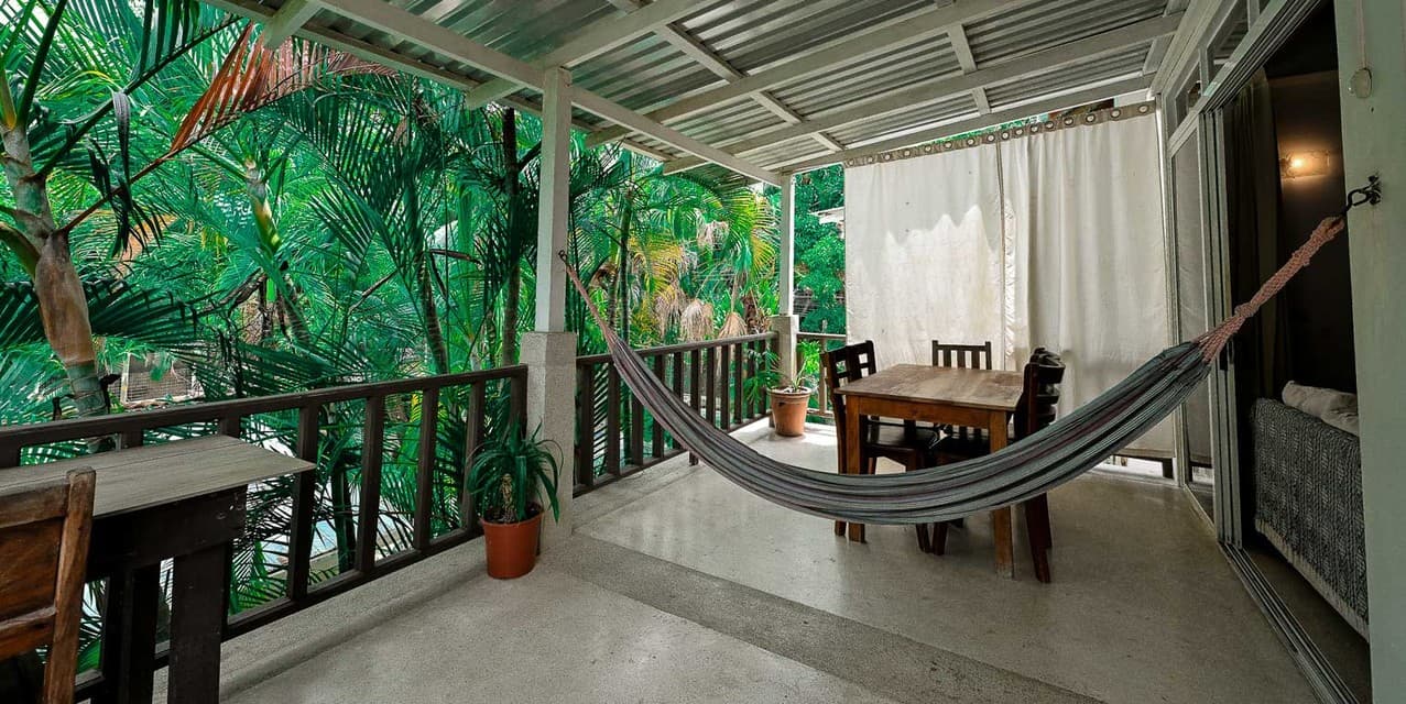 7-Unit Boutique Hotel with Pool and Commercial Growth Potential — photo