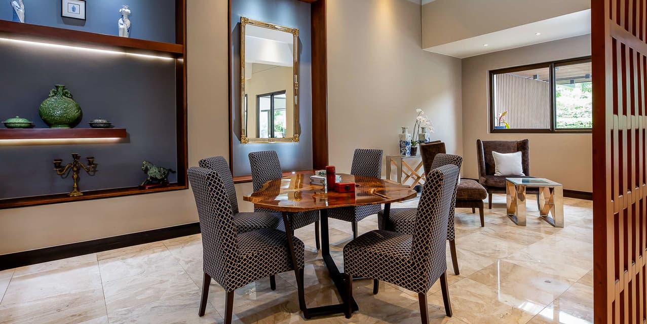 La Hacienda Cosmopolitan Single Level Home — photo