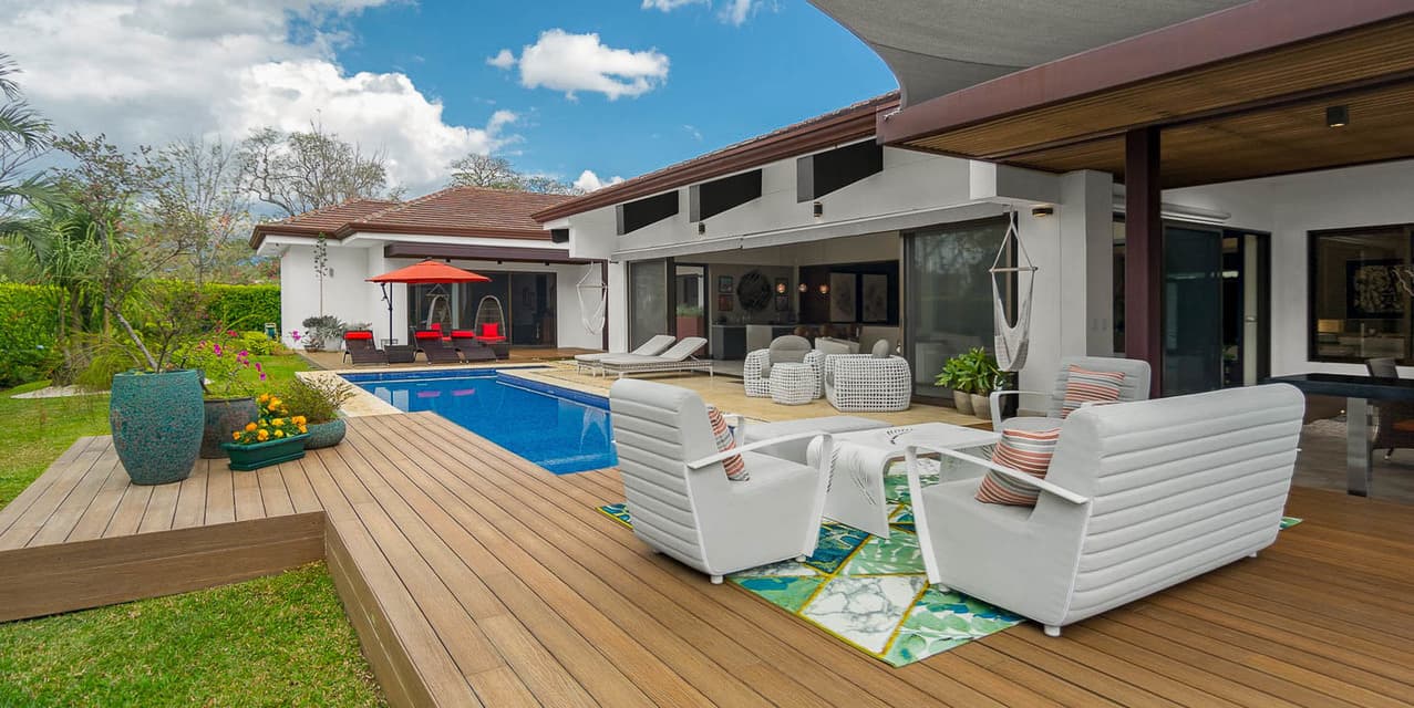 La Hacienda Cosmopolitan Single Level Home — photo