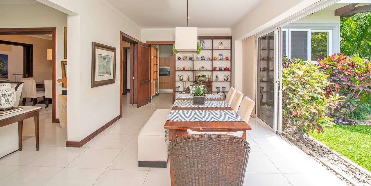 Cerro Alto Exclusive Family Home — photo