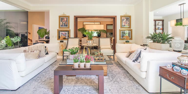 Cerro Alto Exclusive Family Home