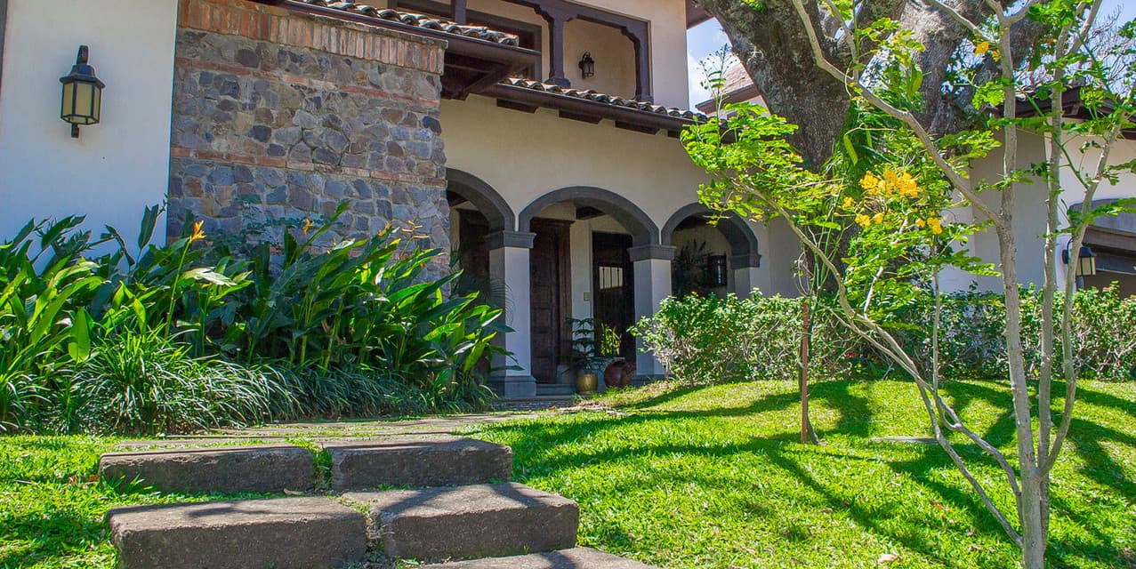 Posada Escondida in Santa Ana — photo