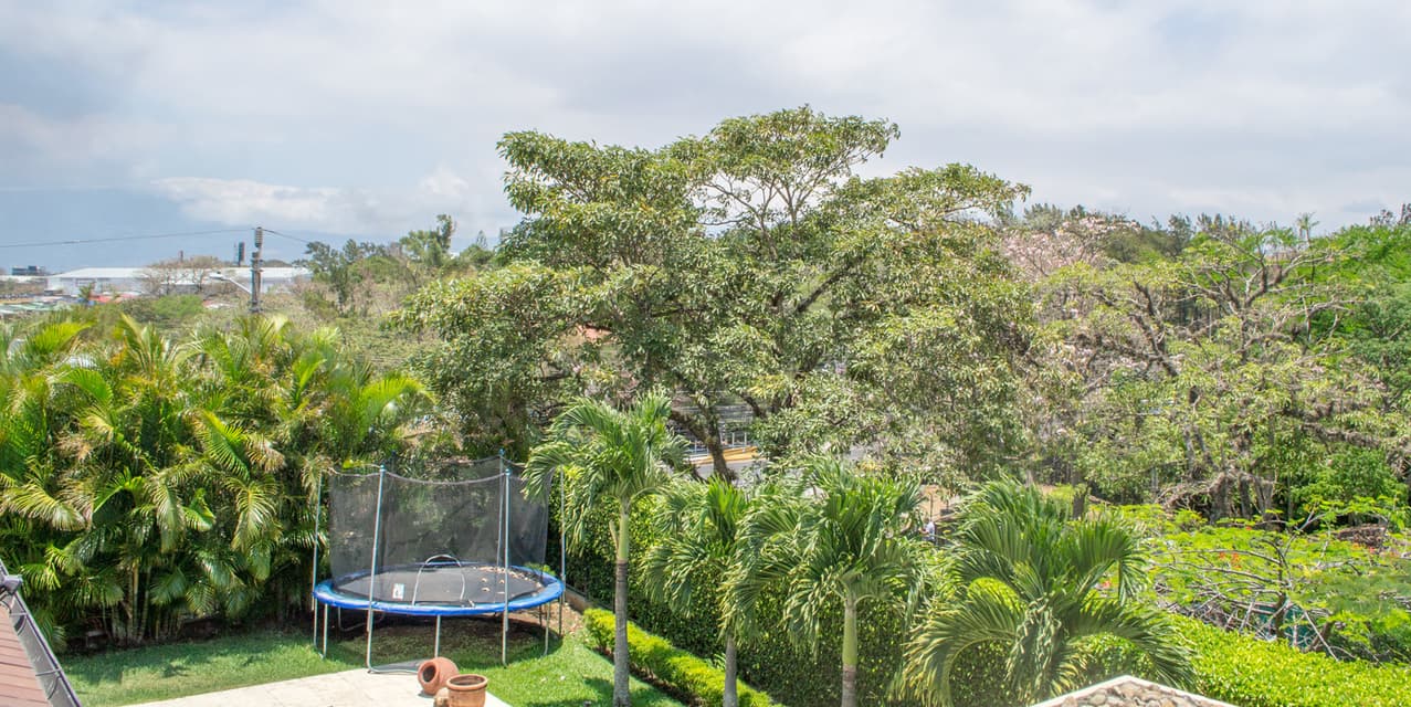 Investment: Ambar Home in Cerro Alto — photo